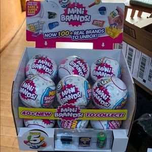 5 SURPRISE MINI BRANDS 12 UNOPENED BALLS W/DISPLAY
